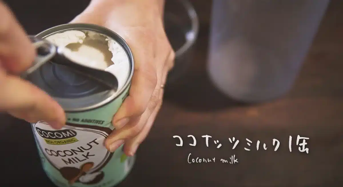 乳不使用で作るふわっふわのホイップクリーム ココナッツミルク缶